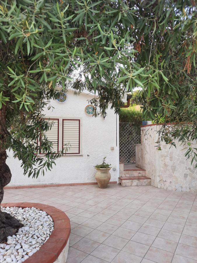 Villa Nina Fontane Bianche Εξωτερικό φωτογραφία